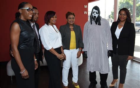 lottery winner scream mask